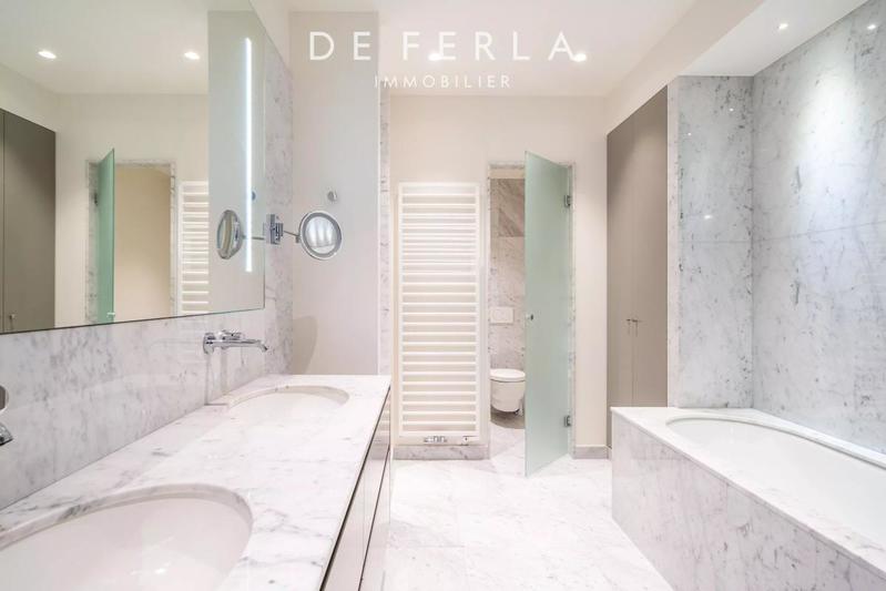 Appartement - 94 m² - 2 pièces