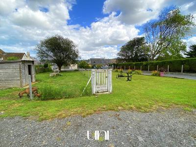 Maison - 422 m² - 12 pièces