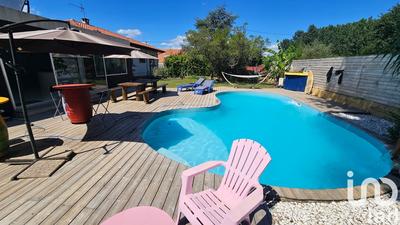 Maison - 217 m² - 5 pièces