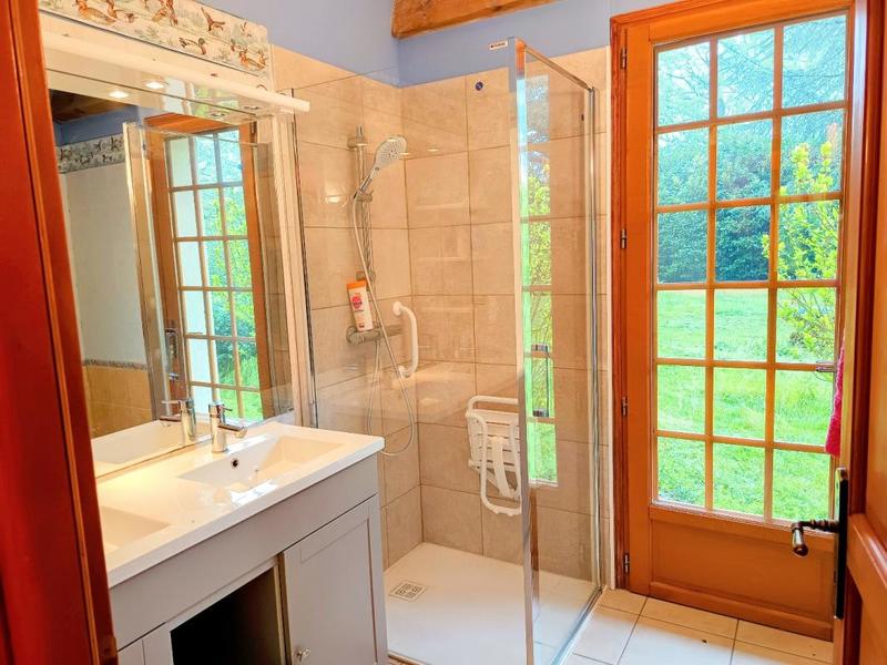 Propriété - 209 m² - 10 pièces