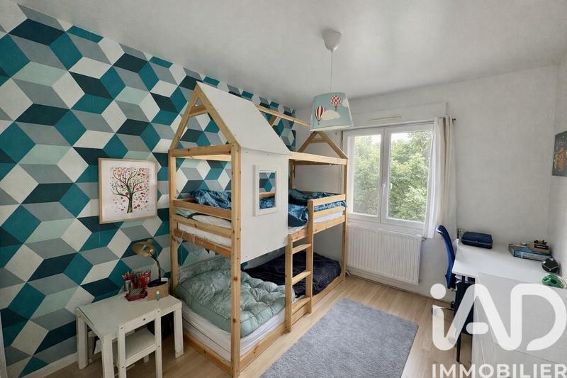 Maison - 96 m² - 5 pièces