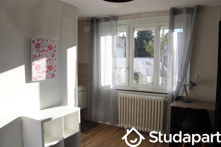 Chambre - 17 m² - 1 pièce