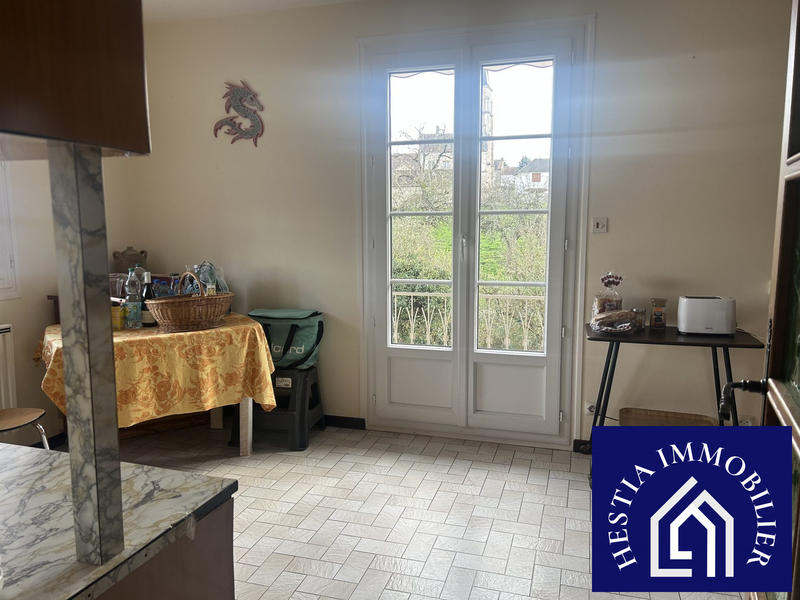 Maison - 140 m² - 5 pièces