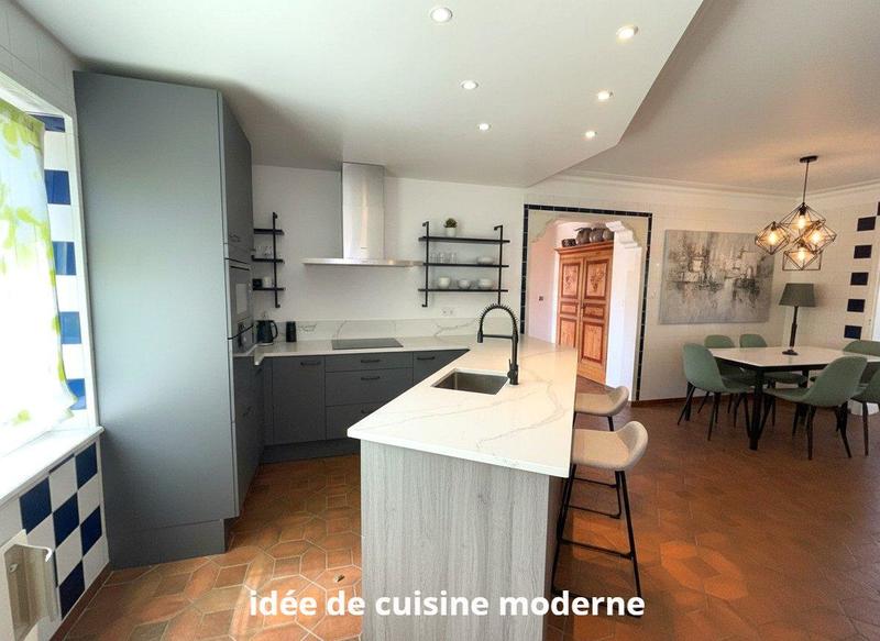 Appartement - 185 m² - 6 pièces