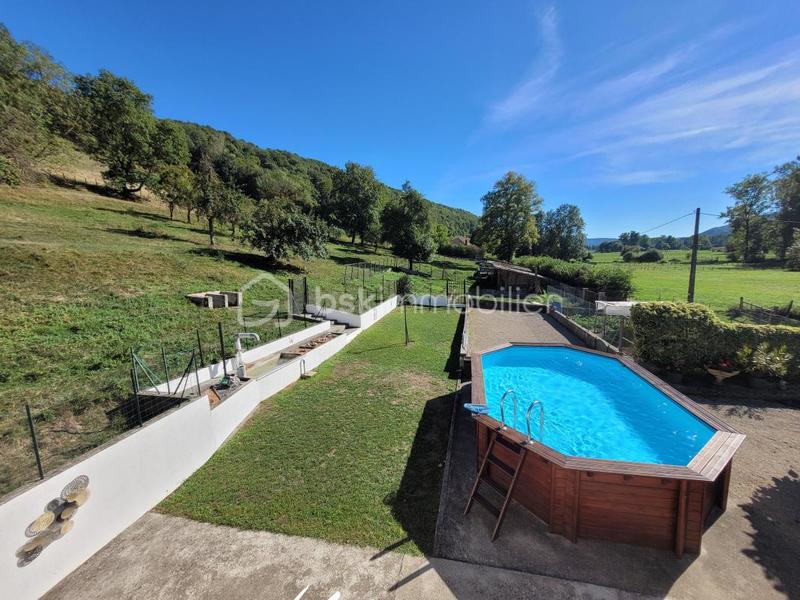 Propriété - 141 m² - 5 pièces