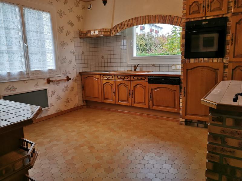 Maison - 144 m² - 7 pièces