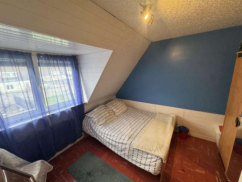 Maison - 99 m² - 5 pièces