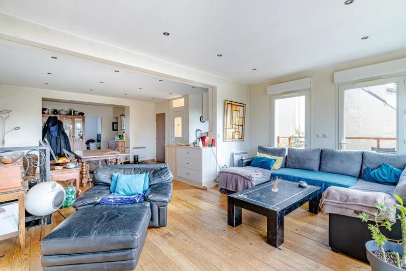 Maison - 145 m² - 5 pièces