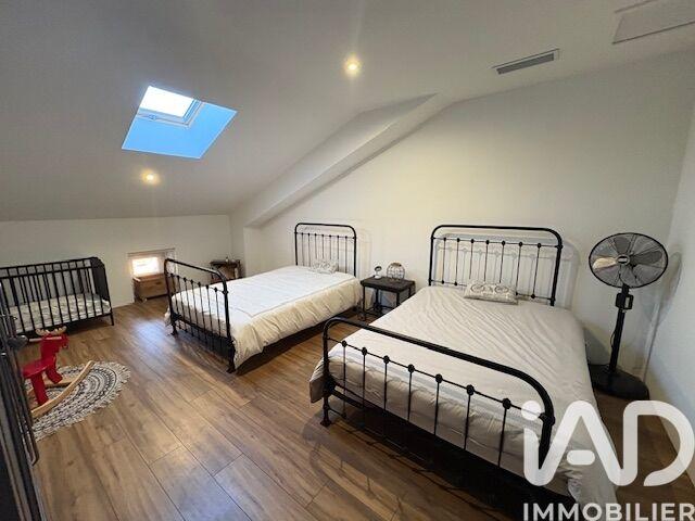 Maison de village - 207 m² - 6 pièces