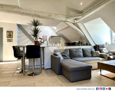 Appartement - 77 m² - 3 pièces