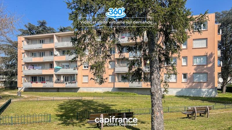 Appartement - 83 m² - 4 pièces