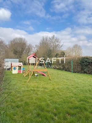 Maison - 105 m² - 4 pièces