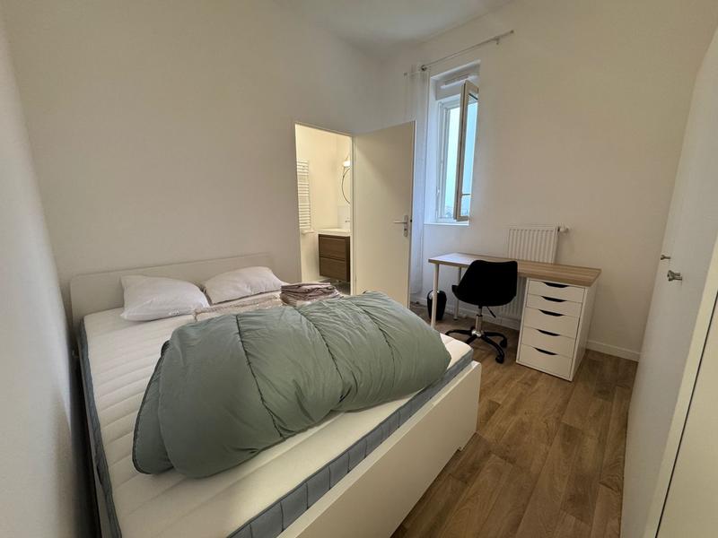 Appartement - 83 m² - 4 pièces