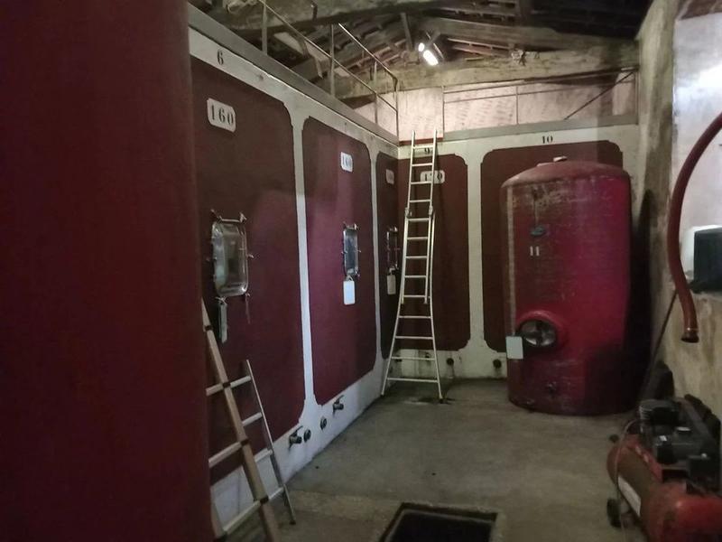 Maison - 220 m² - 7 pièces