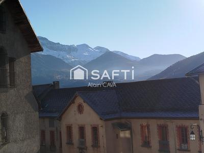 Appartement - 77 m² - 4 pièces