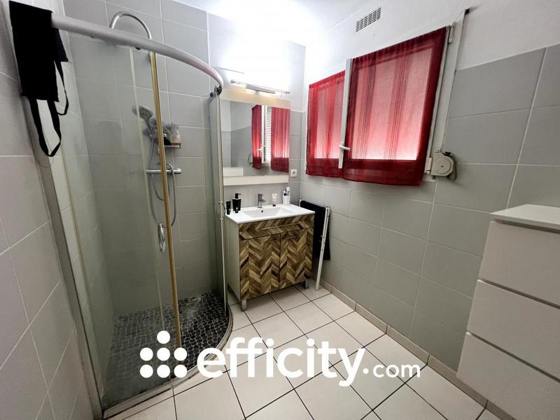 Maison - 75 m² - 4 pièces