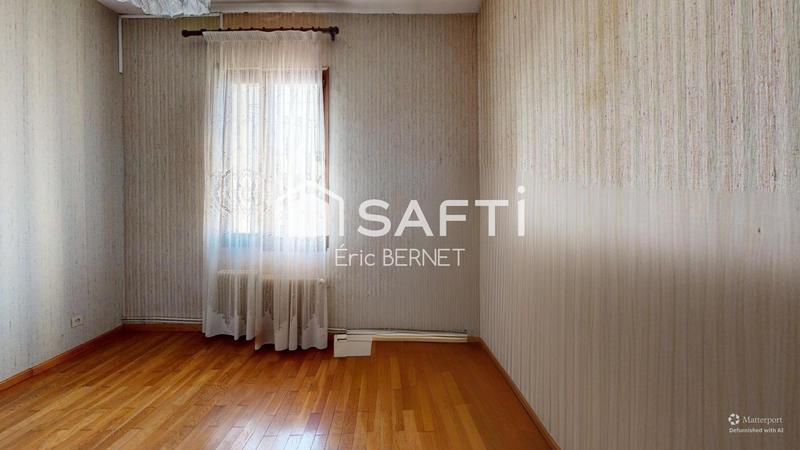 Maison - 135 m² - 8 pièces