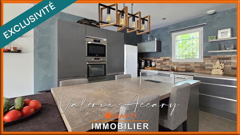 Maison - 92 m² - 4 pièces