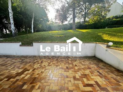 Maison contemporaine - 113 m² - 6 pièces