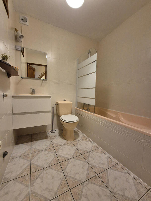 Immeuble - 68 m² - 3 pièces