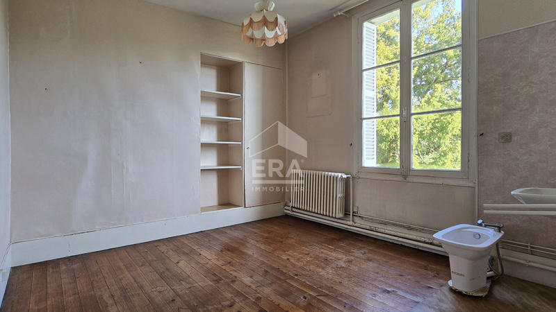 Maison - 152 m² - 7 pièces