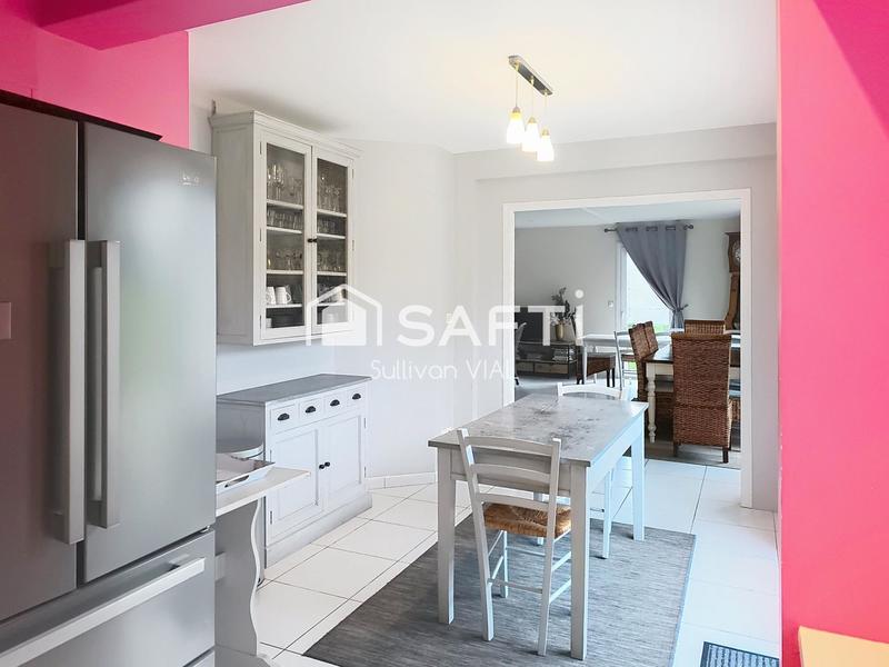 Villa - 228 m² - 10 pièces