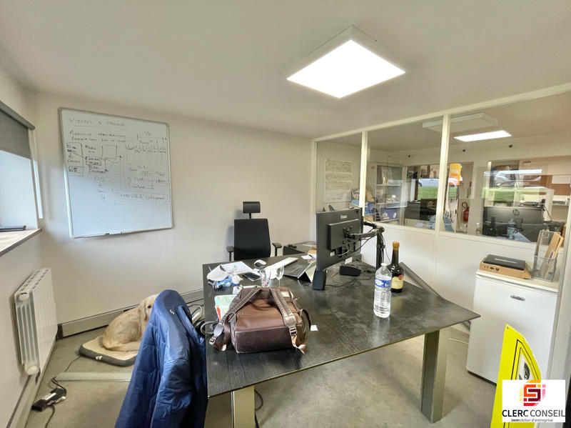 Bureau - 130 m²