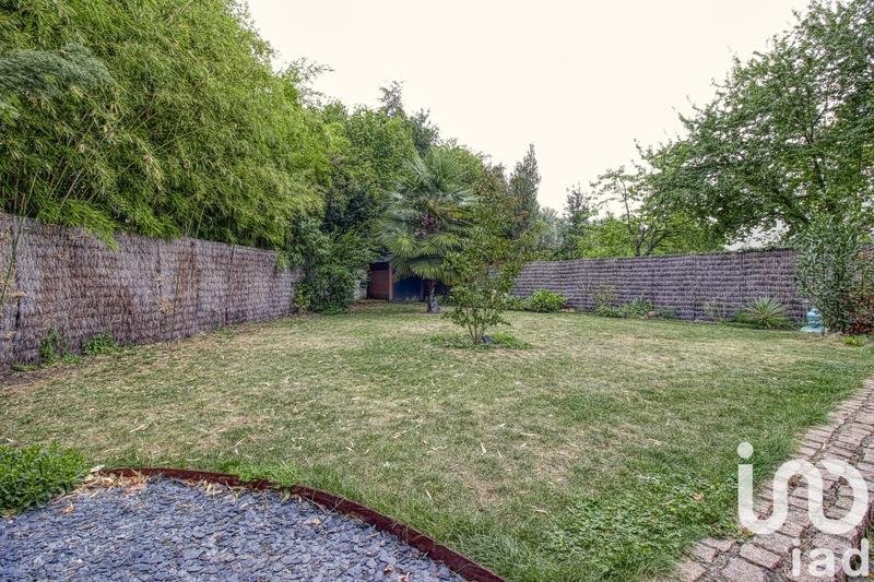 Maison - 232 m² - 9 pièces