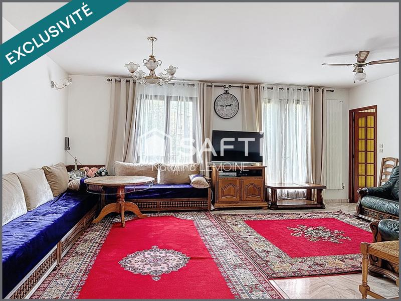 Villa - 240 m² - 7 pièces