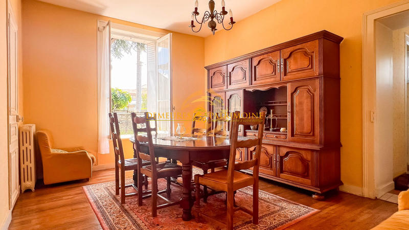 Maison - 91 m² - 5 pièces