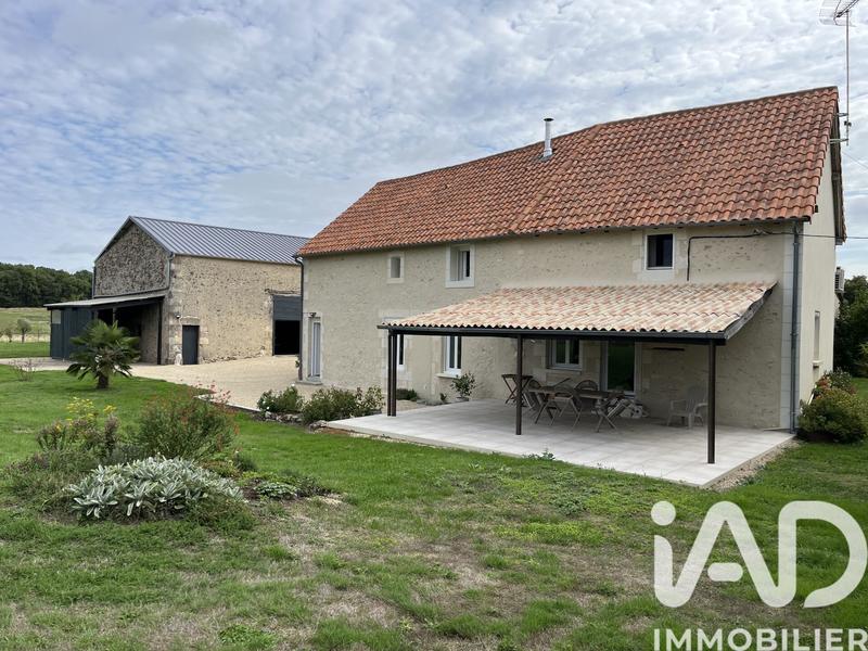 Maison de campagne - 220 m² - 7 pièces