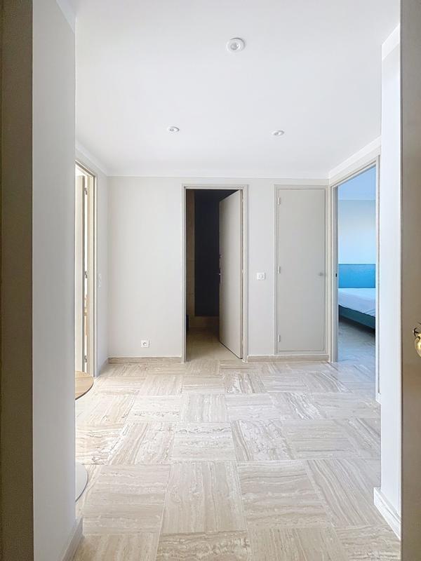 Appartement - 67 m² - 2 pièces