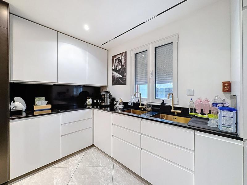 Maison contemporaine - 121 m² - 5 pièces