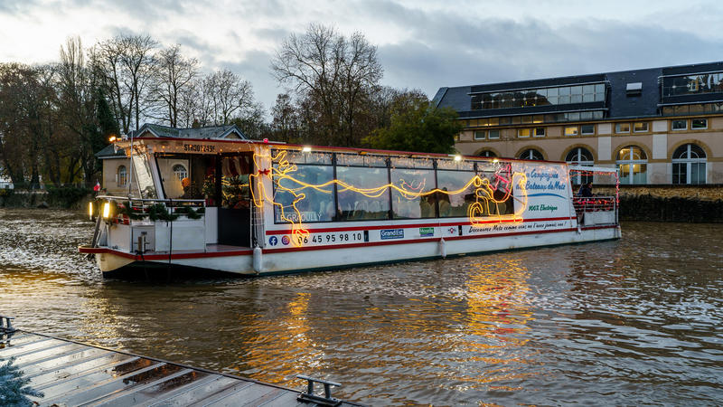 Animation - le traineau flottant du Père Noël