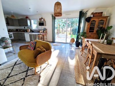 Maison - 85 m² - 4 pièces