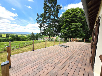 Maison - 80 m² - 4 pièces