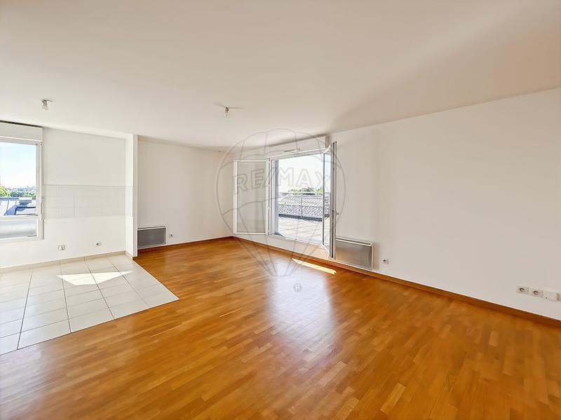 Appartement - 80 m² - 4 pièces