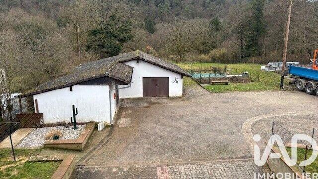 Maison de village - 260 m² - 8 pièces