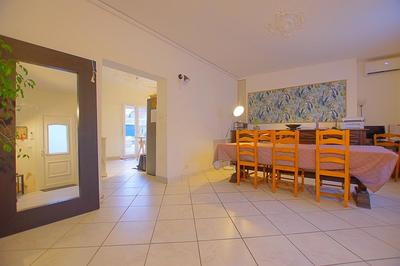 Maison - 198 m² - 6 pièces