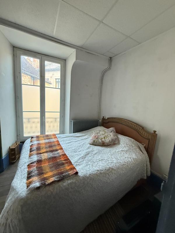 Maison de ville - 212 m² - 8 pièces