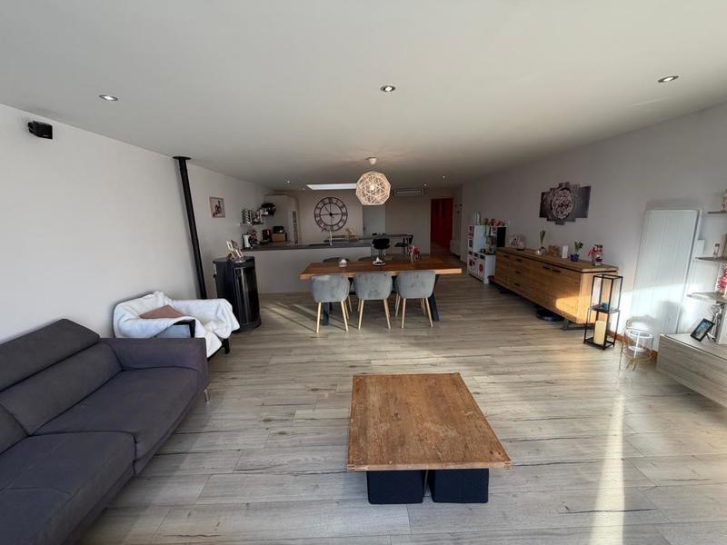 Maison - 115 m² - 4 pièces