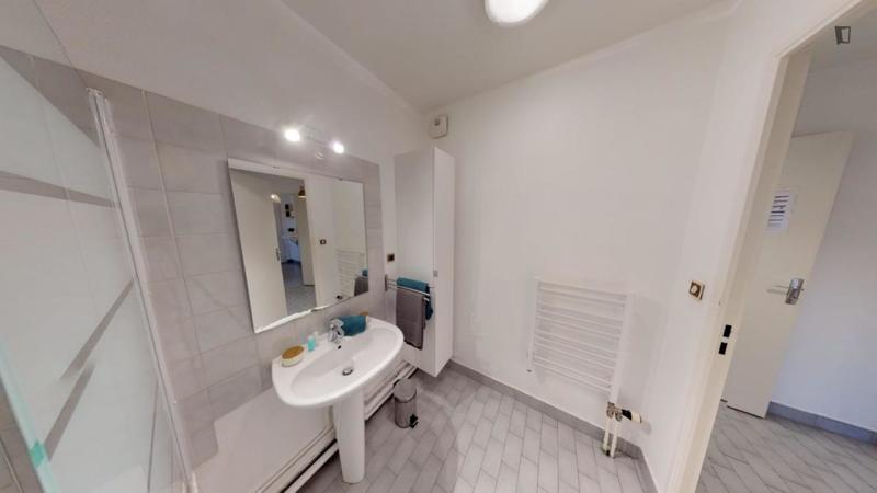 Chambre - 10 m² - 3 pièces