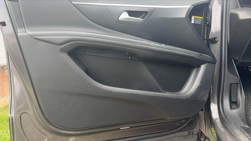 Peugeot 3008 1.5 BlueHDi 130 Eat8 Allure