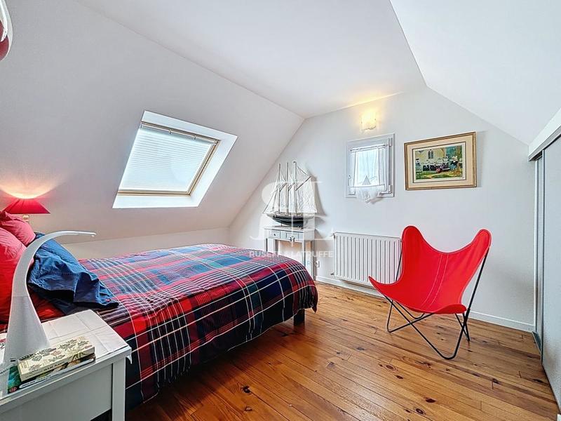 Maison - 141 m² - 6 pièces