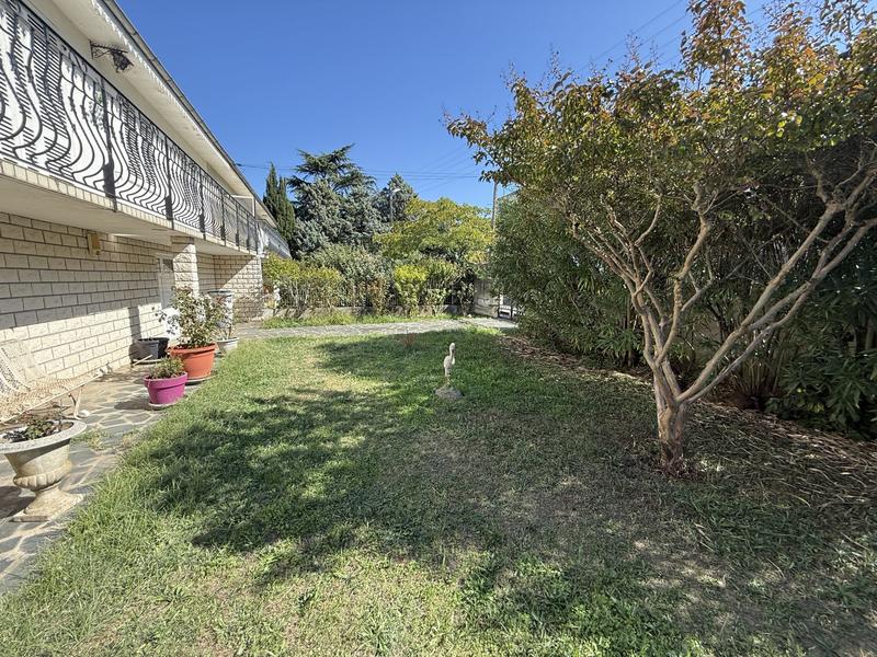 Villa - 80 m² - 4 pièces