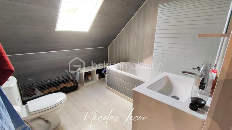 Maison - 145 m² - 7 pièces