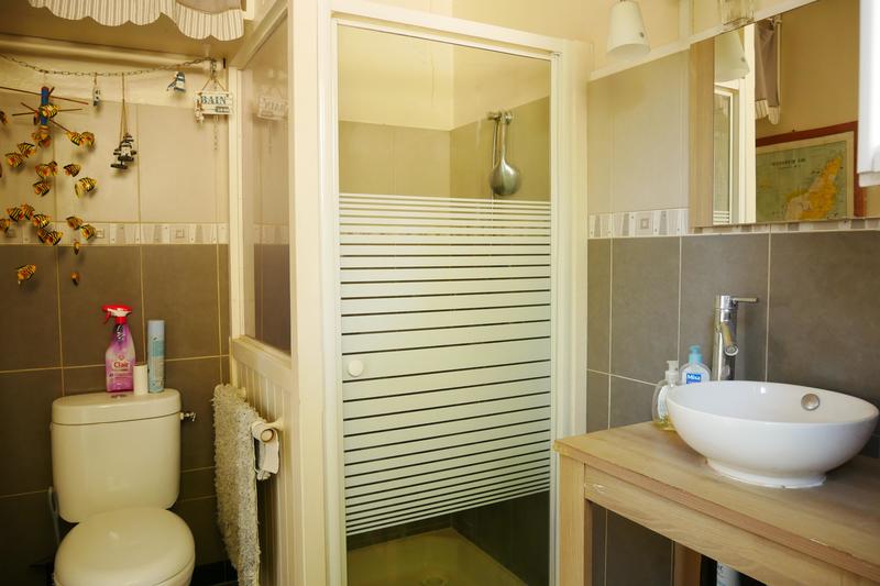 Maison traditionnelle - 75 m² - 4 pièces