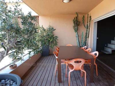 Appartement - 121 m² - 4 pièces