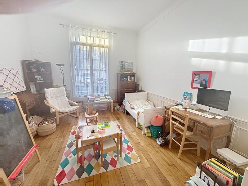 Appartement - 133 m² - 6 pièces