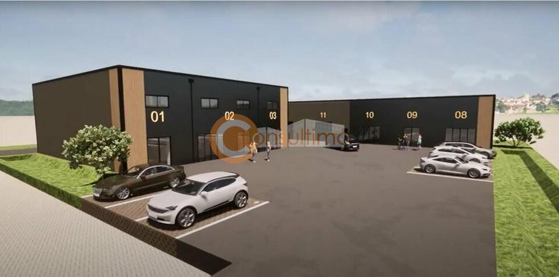 Local d'activité / Entrepôt - 57 m²